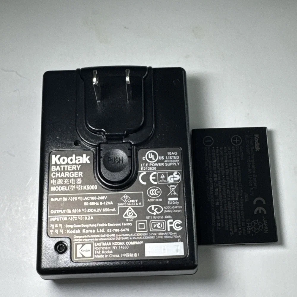 Kodak Battery Charger K5000 Li-Ion Rapid Battery Charger W/Battery K5000